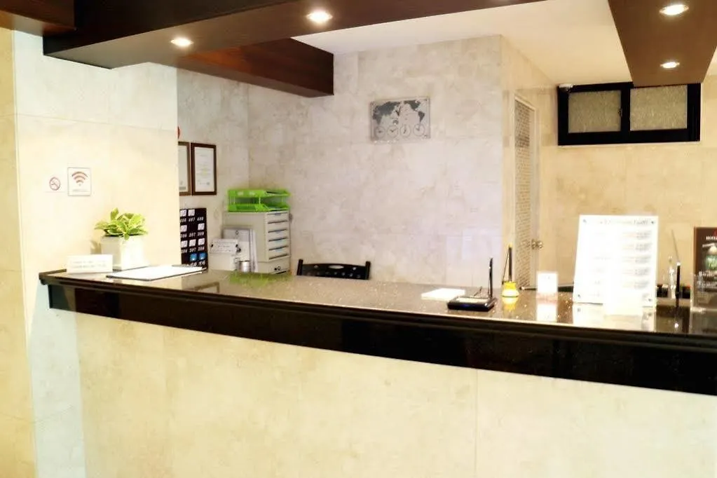 Gs Hotel Jongno Seoul 2*,
